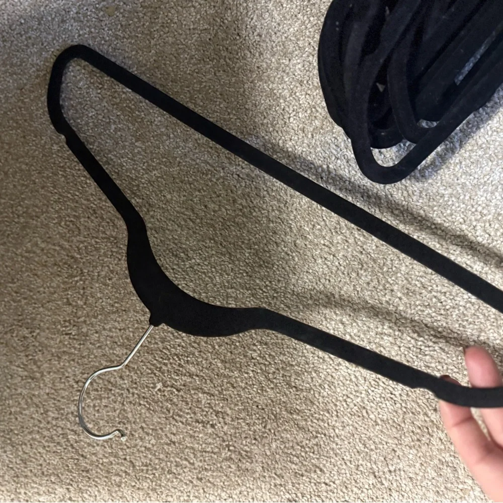 Set of 10 Black Velvet Hangers